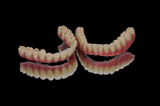 kaufen Ti-Basis-Kronen-Implantat Titan-Kronen / Brücken mit Verbundwerkstoff online manufacture