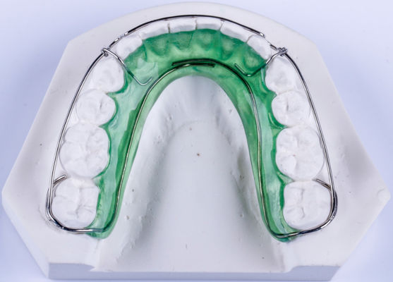 CE und FDA Orthodontik-Haltemittel BEGGS Haltemittel Unsichtbares Haltemittel